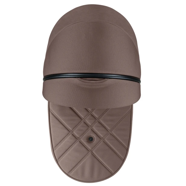 Mocha-Mousse-top-view_korekta-rotated.jpg